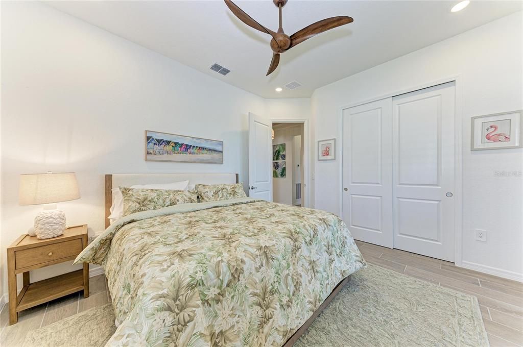 For Sale: $1,075,000 (3 beds, 3 baths, 2799 Square Feet)