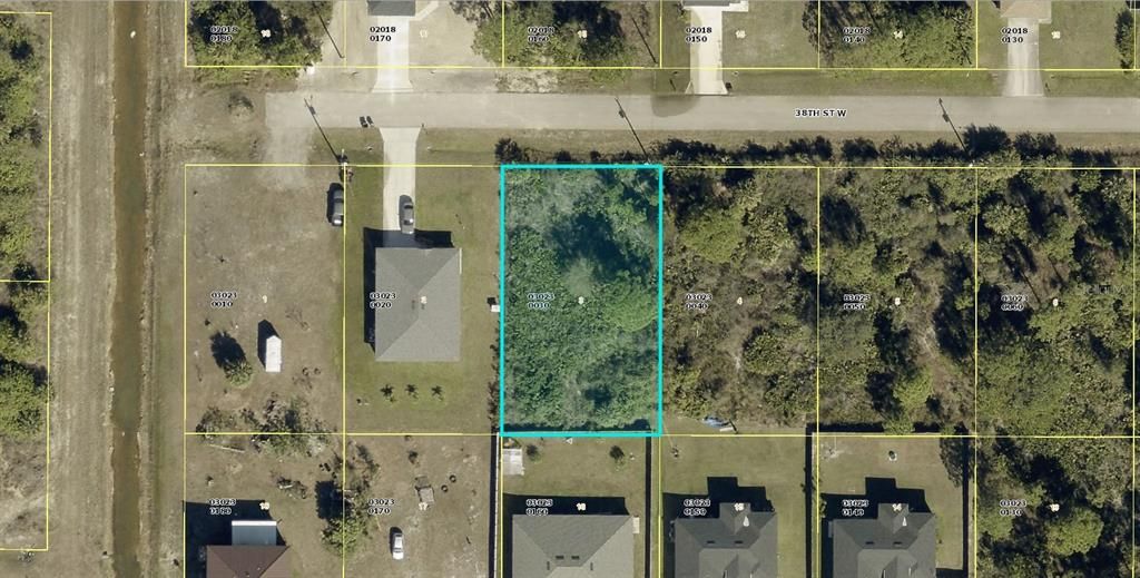 待售: $21,000 (0.25 acres)
