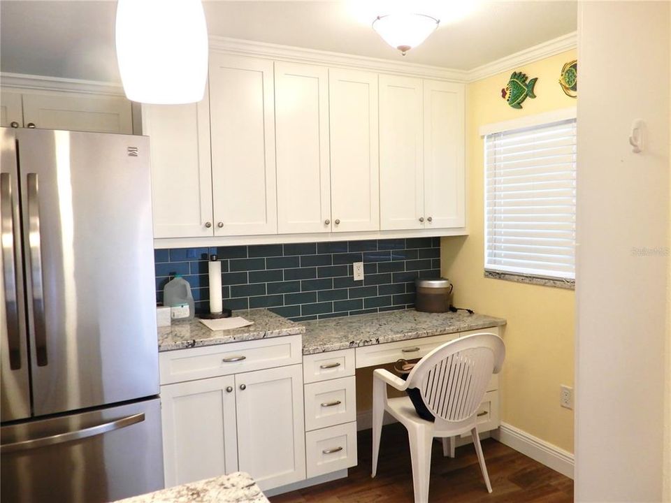For Rent: $3,300 (2 beds, 2 baths, 1040 Square Feet)