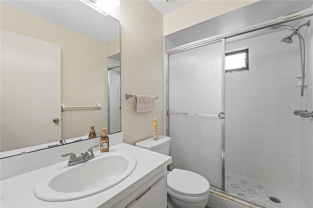 For Sale: $245,000 (2 beds, 2 baths, 1262 Square Feet)