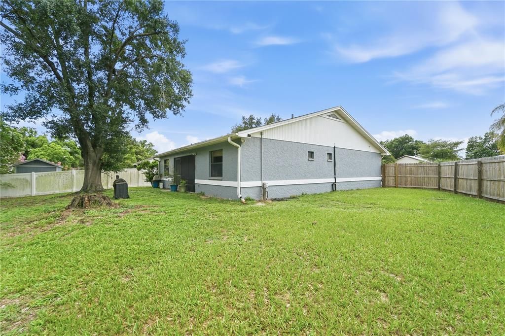 For Sale: $245,000 (2 beds, 2 baths, 1262 Square Feet)