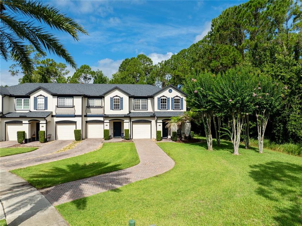 En Venta: $390,000 (4 camas, 2 baños, 1900 Pies cuadrados)