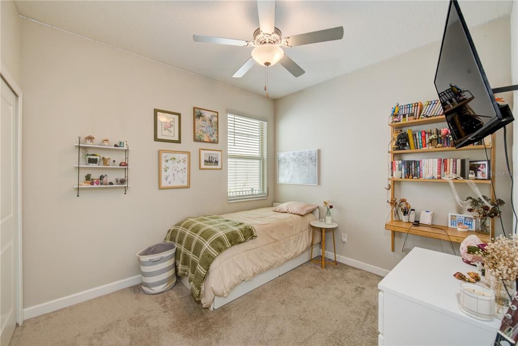 For Sale: $425,000 (3 beds, 2 baths, 1614 Square Feet)