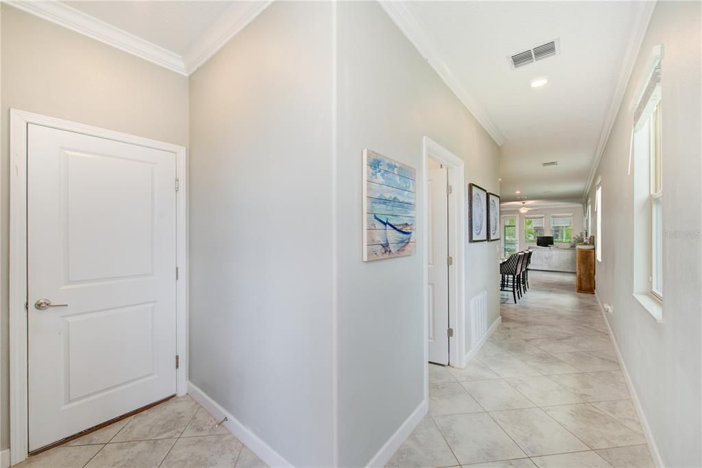 For Sale: $425,000 (3 beds, 2 baths, 1614 Square Feet)