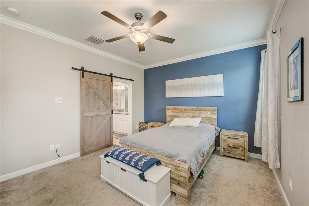 For Sale: $425,000 (3 beds, 2 baths, 1614 Square Feet)