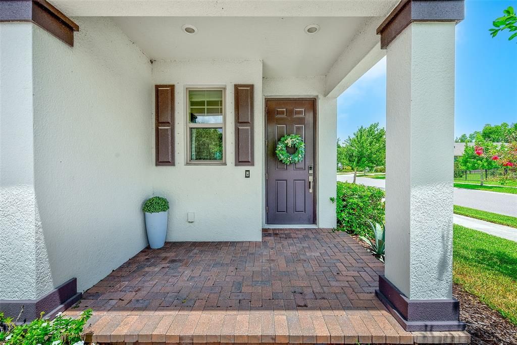 For Sale: $425,000 (3 beds, 2 baths, 1614 Square Feet)