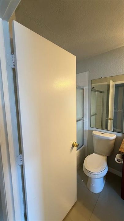 For Rent: $1,800 (2 beds, 2 baths, 1107 Square Feet)