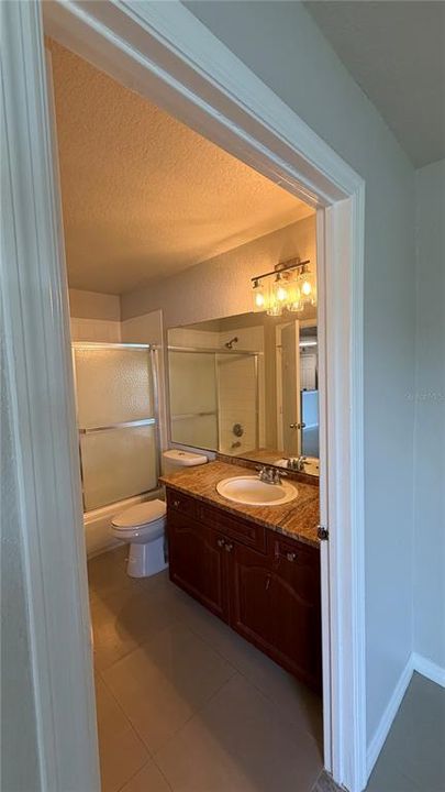For Rent: $1,800 (2 beds, 2 baths, 1107 Square Feet)