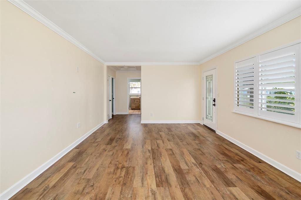 For Sale: $410,000 (4 beds, 2 baths, 2317 Square Feet)