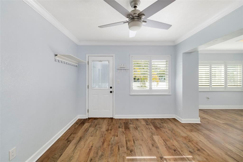 For Sale: $410,000 (4 beds, 2 baths, 2317 Square Feet)