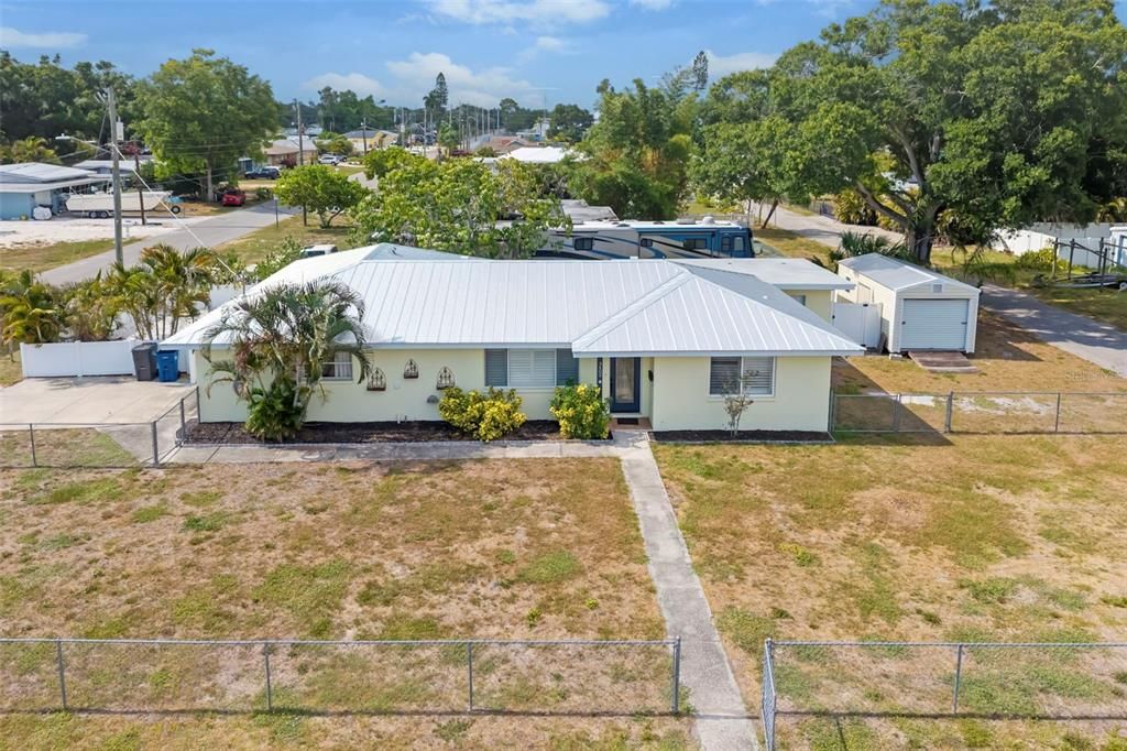 For Sale: $410,000 (4 beds, 2 baths, 2317 Square Feet)