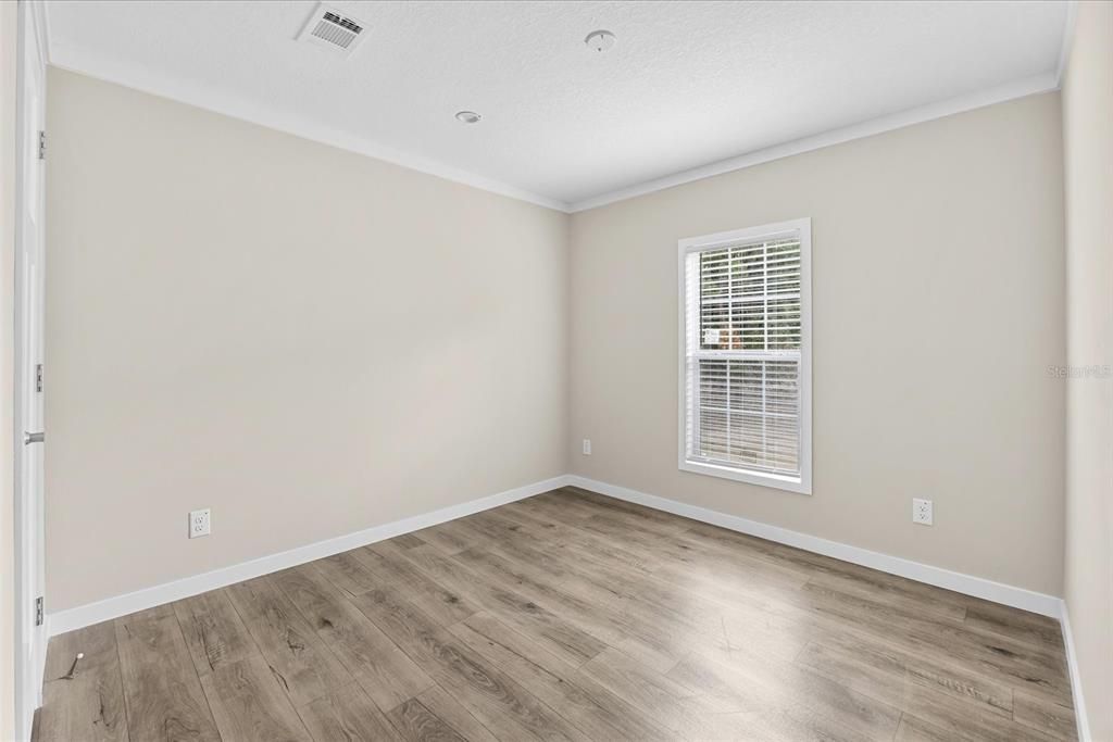 For Sale: $265,000 (3 beds, 2 baths, 1248 Square Feet)