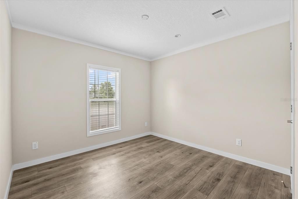 For Sale: $265,000 (3 beds, 2 baths, 1248 Square Feet)