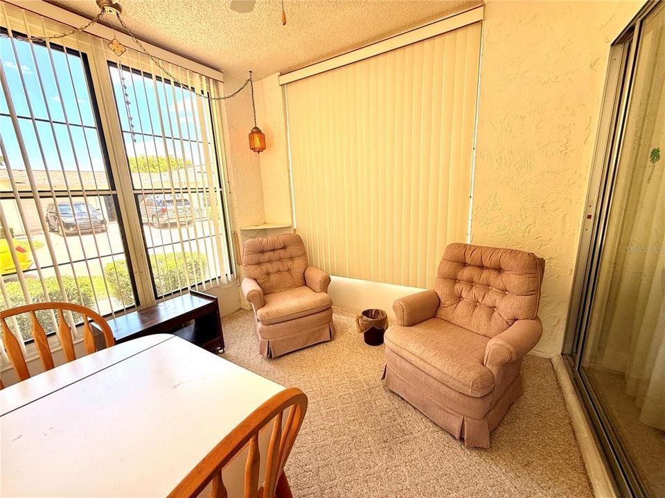 En Venta: $140,000 (2 camas, 2 baños, 1000 Pies cuadrados)