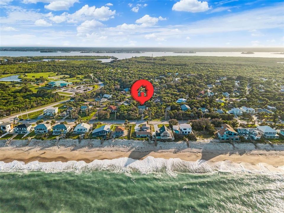 For Sale: $899,000 (3 beds, 2 baths, 2048 Square Feet)