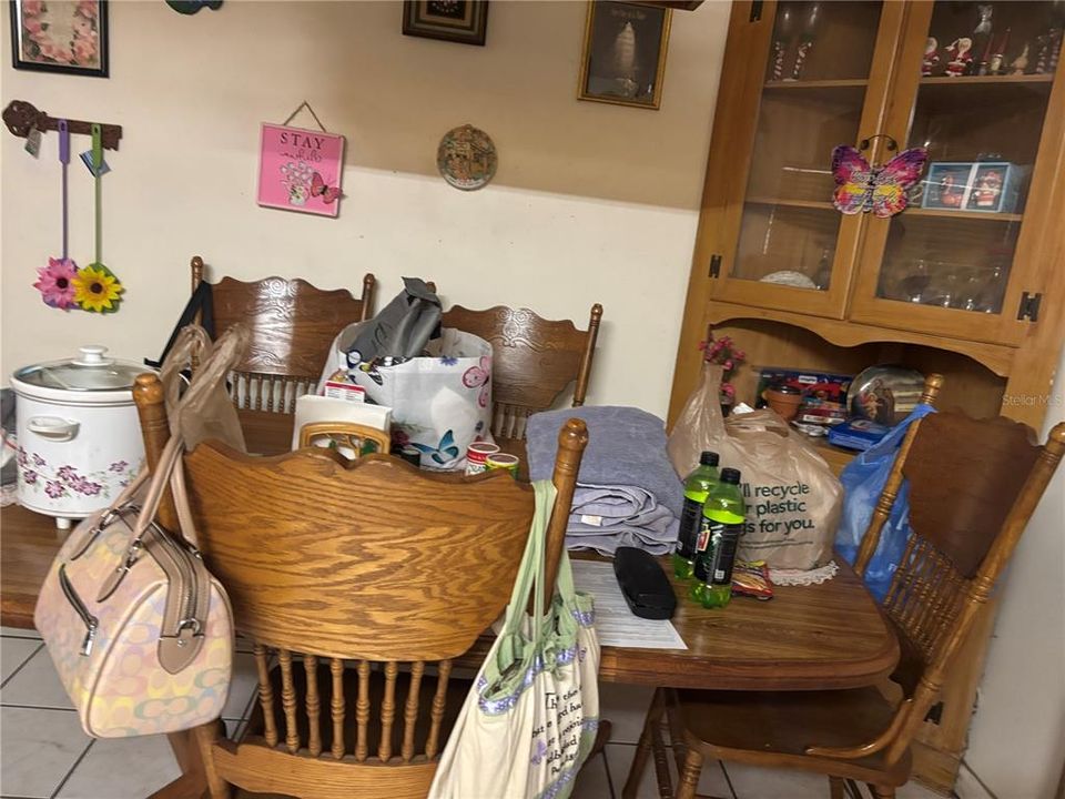 En Venta: $300,000 (3 camas, 2 baños, 1336 Pies cuadrados)