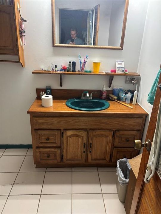 En Venta: $300,000 (3 camas, 2 baños, 1336 Pies cuadrados)
