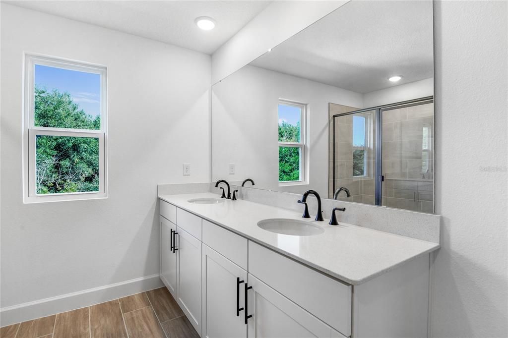 For Sale: $564,999 (4 beds, 3 baths, 3030 Square Feet)