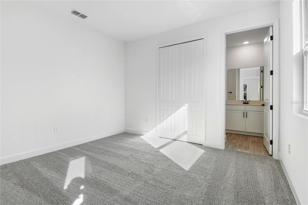 For Sale: $564,999 (4 beds, 3 baths, 3030 Square Feet)