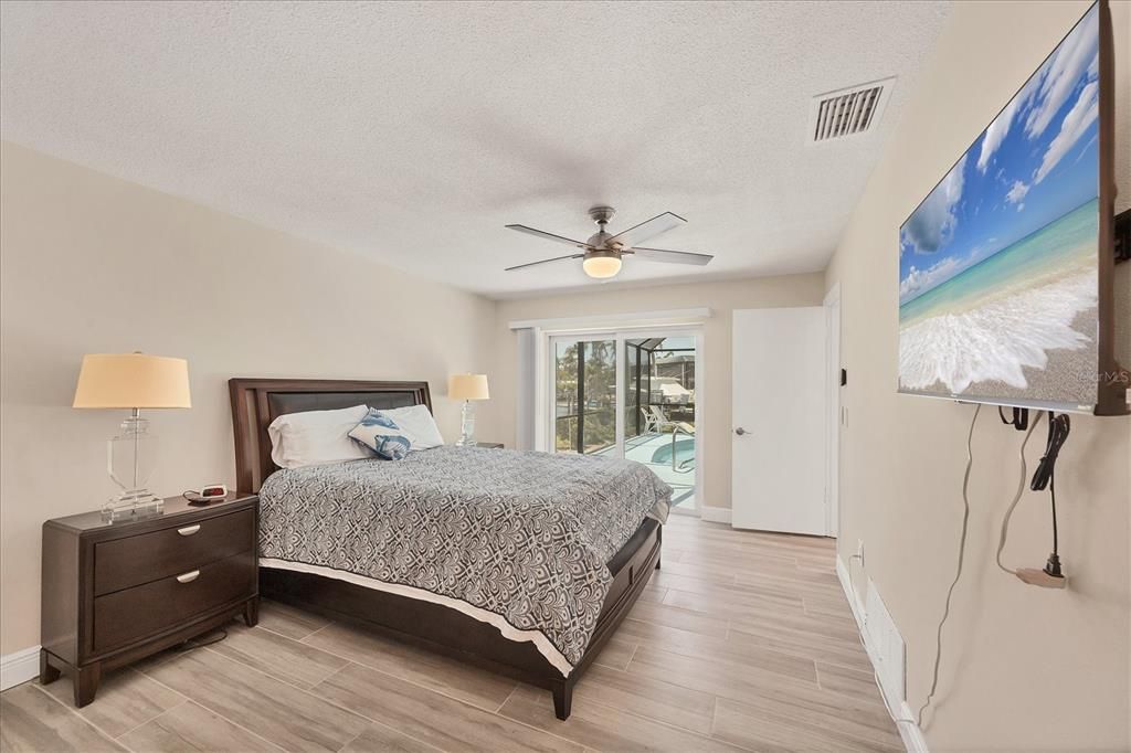 For Rent: $5,800 (4 beds, 3 baths, 1798 Square Feet)