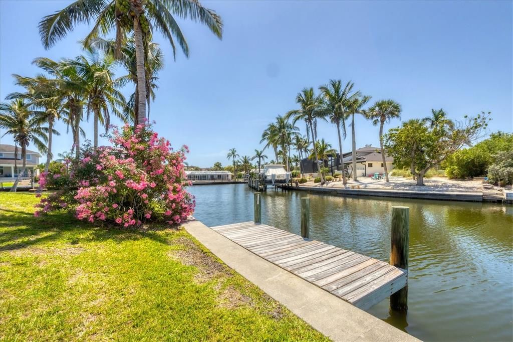 For Rent: $5,800 (4 beds, 3 baths, 1798 Square Feet)