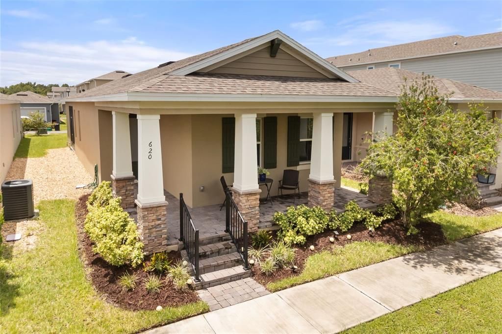 For Sale: $390,000 (3 beds, 2 baths, 1530 Square Feet)