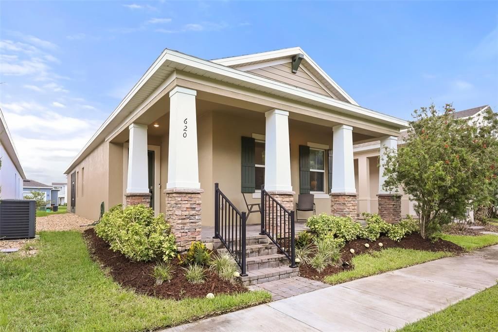 For Sale: $390,000 (3 beds, 2 baths, 1530 Square Feet)