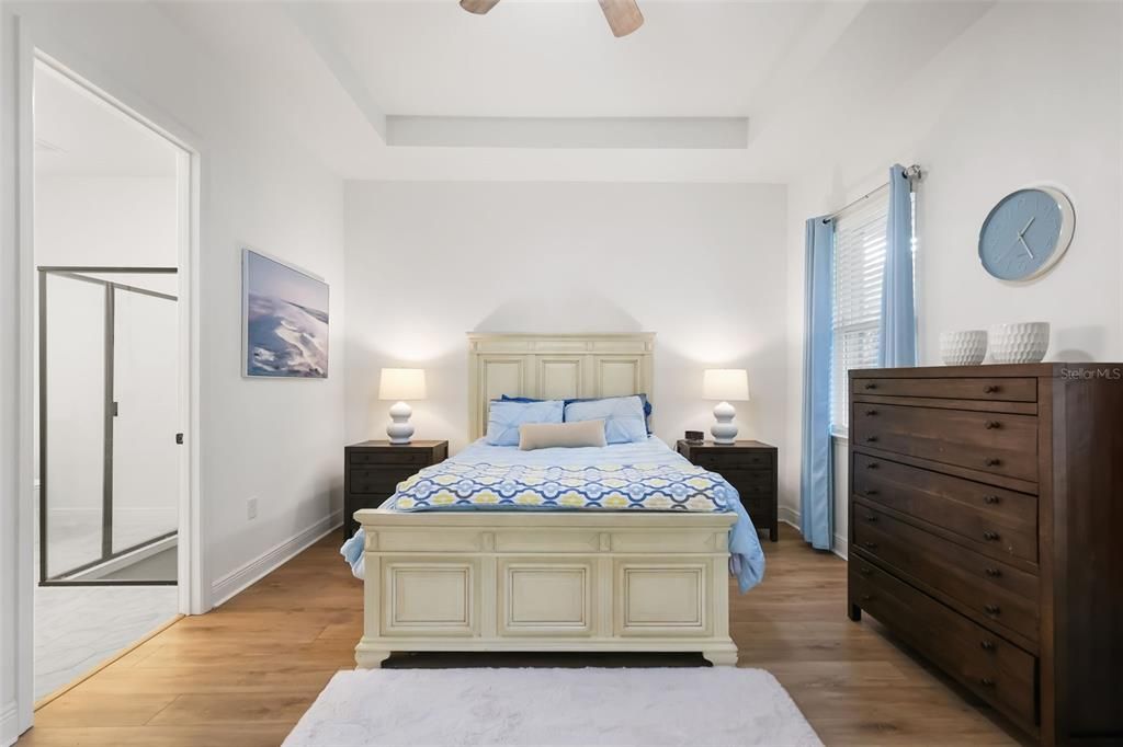 For Sale: $390,000 (3 beds, 2 baths, 1530 Square Feet)