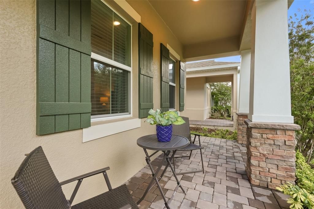 For Sale: $390,000 (3 beds, 2 baths, 1530 Square Feet)