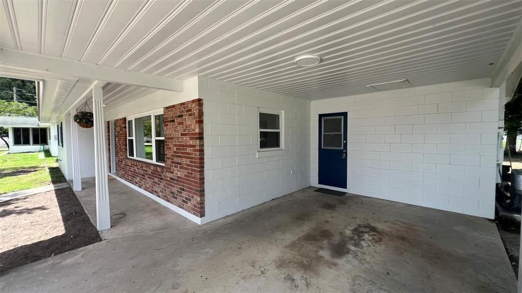 For Sale: $300,000 (3 beds, 2 baths, 1514 Square Feet)