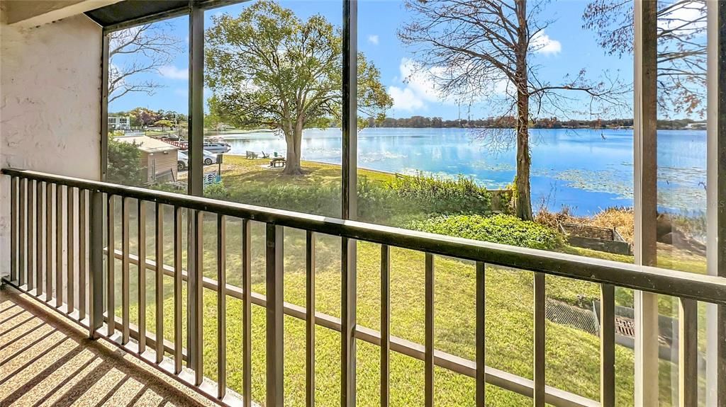 For Rent: $2,695 (2 beds, 2 baths, 1428 Square Feet)