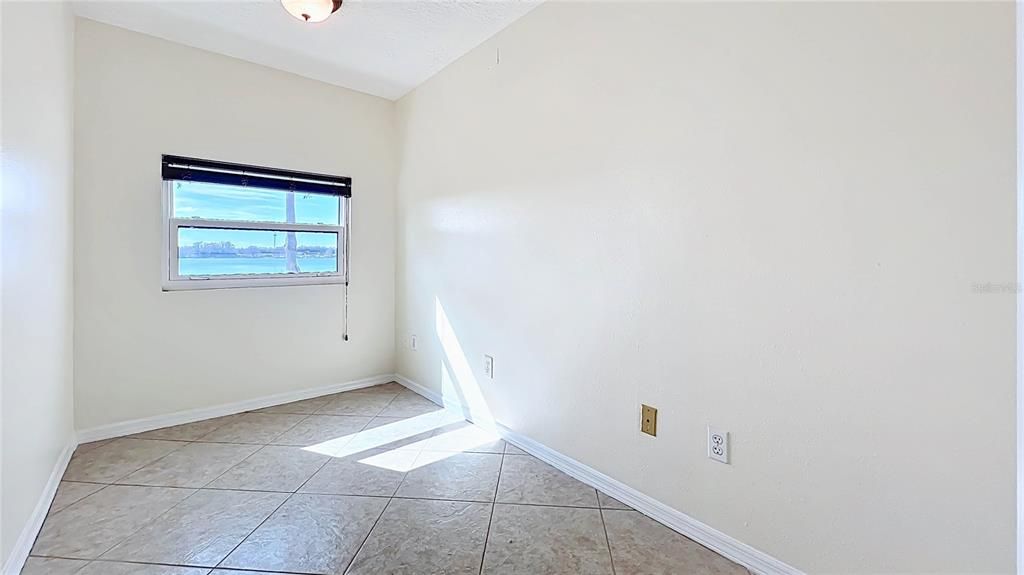 For Rent: $2,695 (2 beds, 2 baths, 1428 Square Feet)