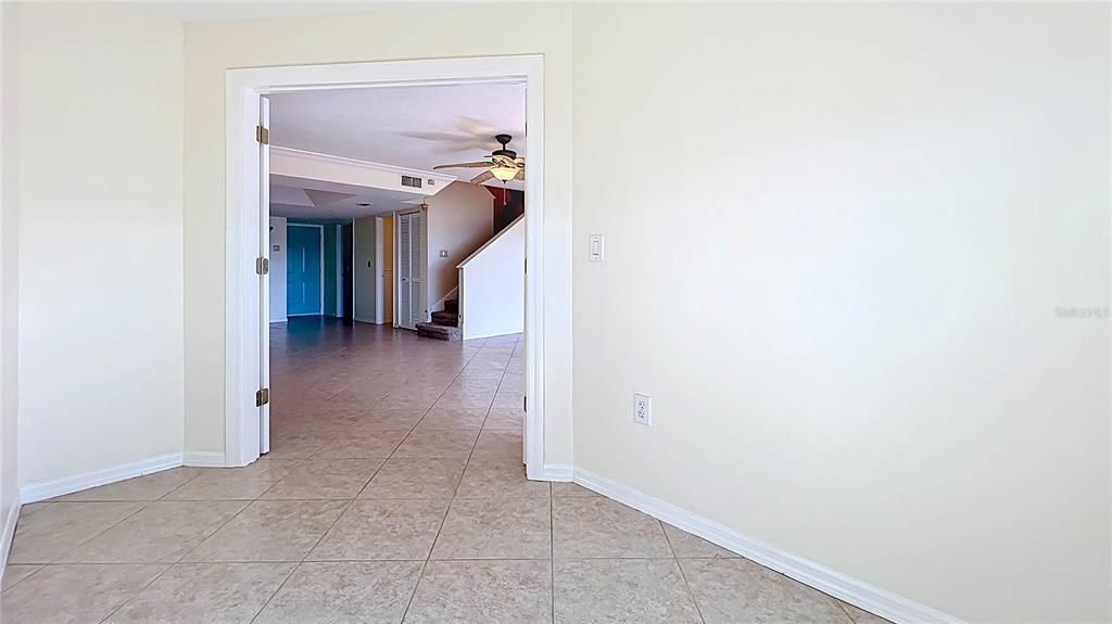 For Rent: $2,695 (2 beds, 2 baths, 1428 Square Feet)
