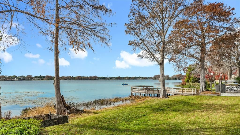 For Rent: $2,695 (2 beds, 2 baths, 1428 Square Feet)