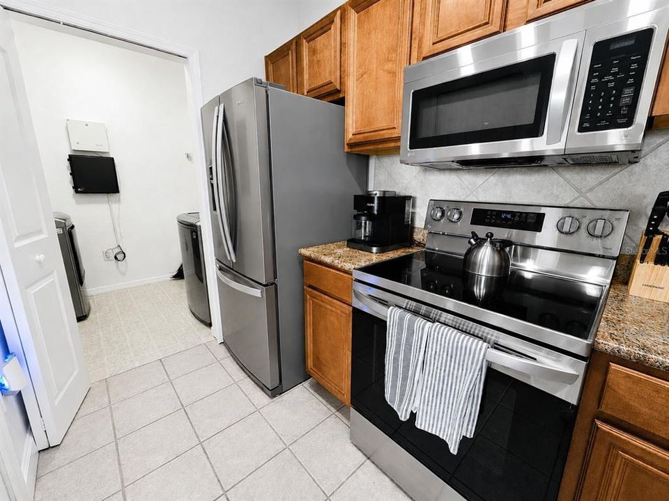 В аренду: $2,295 (2 спален, 2 ванн, 1080 Квадратных фут)