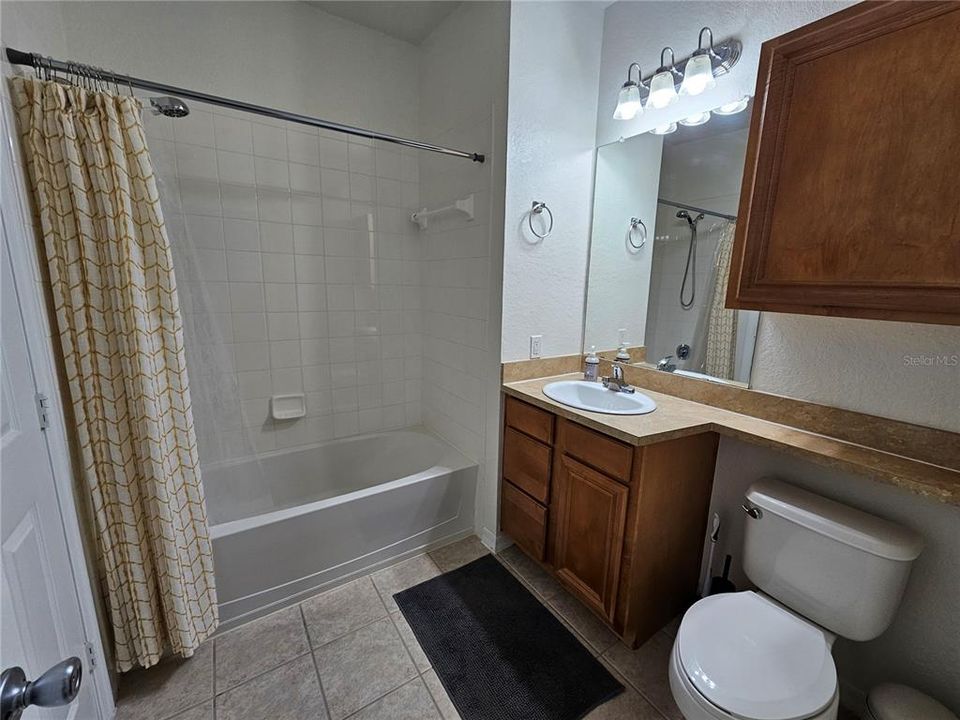 В аренду: $2,295 (2 спален, 2 ванн, 1080 Квадратных фут)