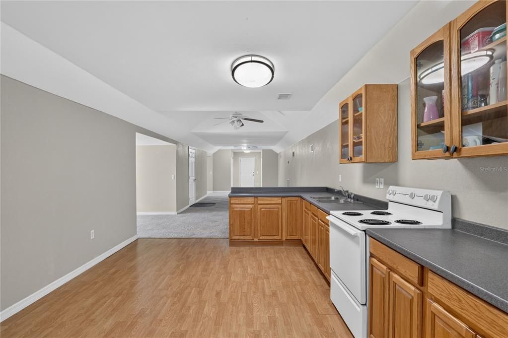 En Venta: $735,000 (4 camas, 4 baños, 4170 Pies cuadrados)
