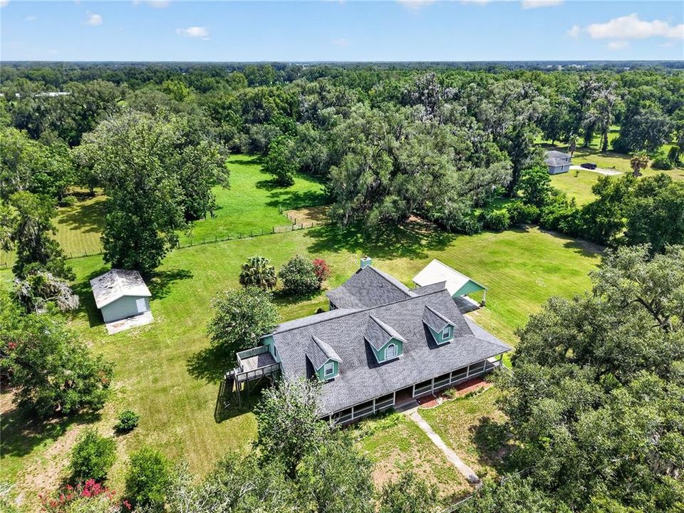 En Venta: $735,000 (4 camas, 4 baños, 4170 Pies cuadrados)