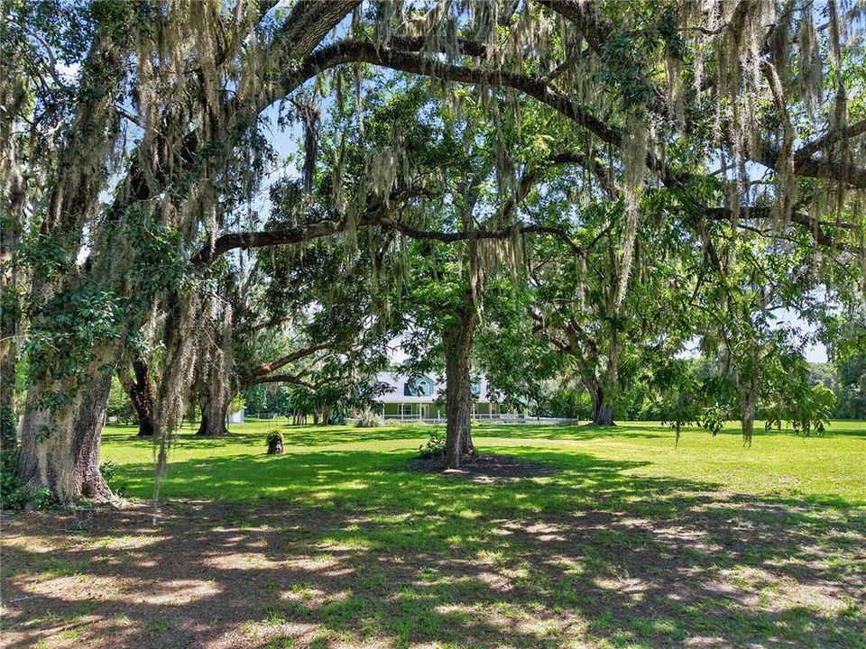 En Venta: $735,000 (4 camas, 4 baños, 4170 Pies cuadrados)