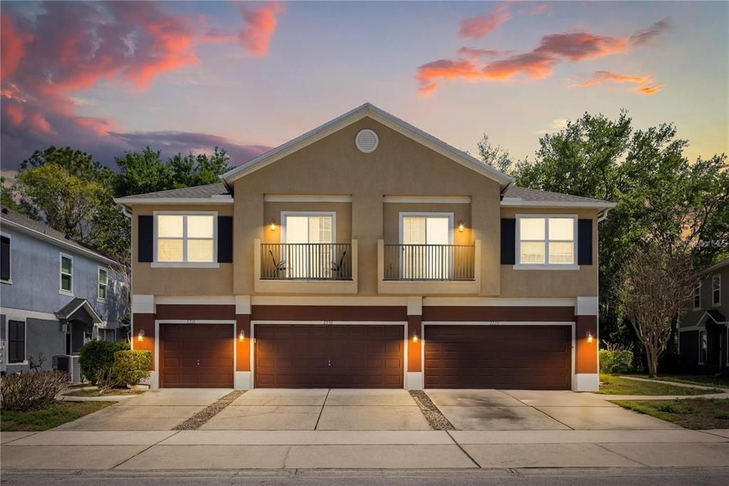 For Rent: $1,900 (2 beds, 2 baths, 1214 Square Feet)