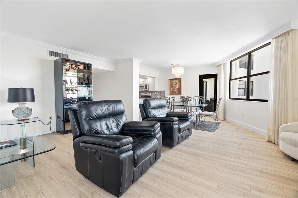 For Rent: $11,500 (2 beds, 2 baths, 1409 Square Feet)