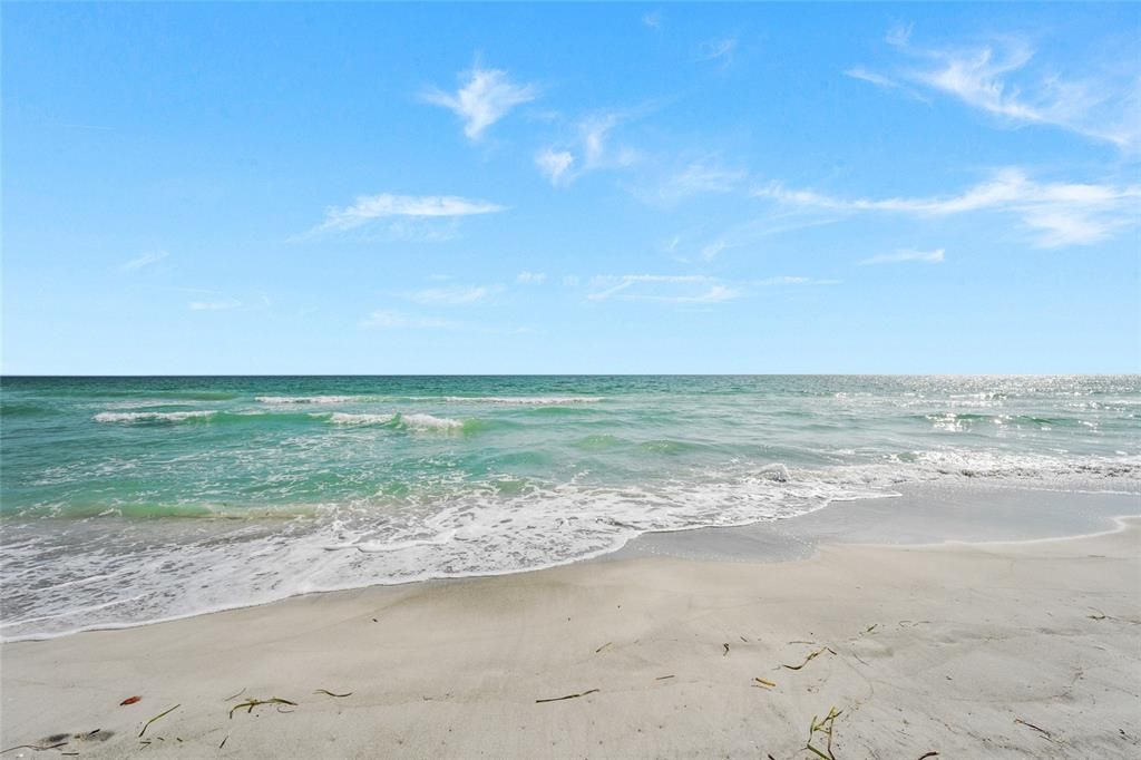 For Rent: $11,500 (2 beds, 2 baths, 1409 Square Feet)