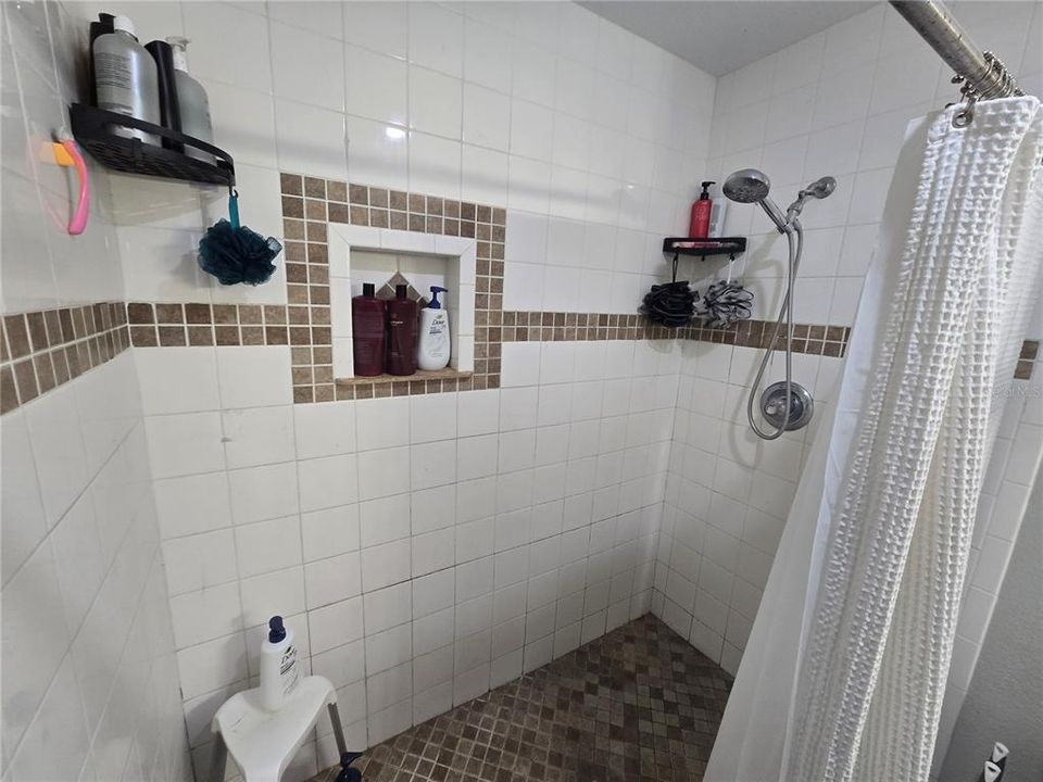 En Venta: $275,000 (3 camas, 2 baños, 1578 Pies cuadrados)