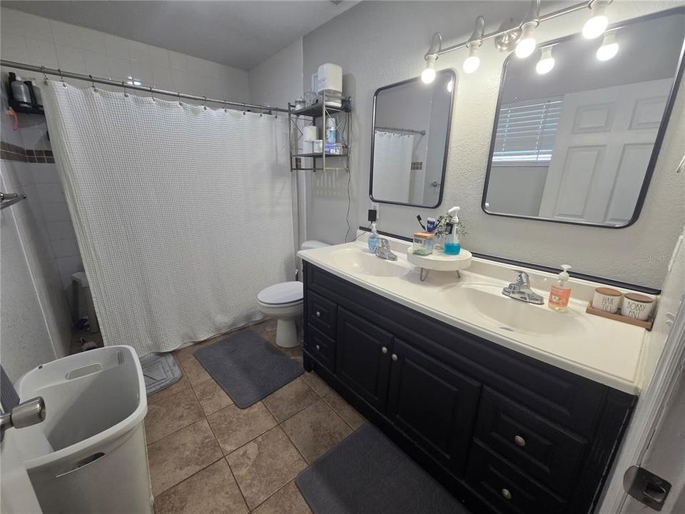 En Venta: $275,000 (3 camas, 2 baños, 1578 Pies cuadrados)