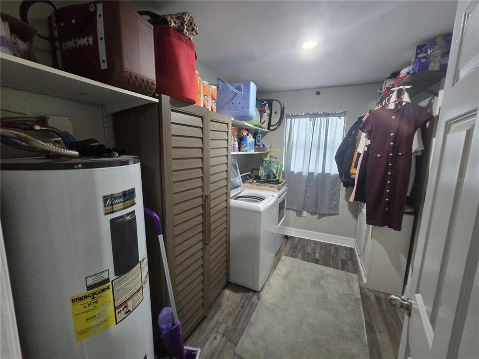En Venta: $275,000 (3 camas, 2 baños, 1578 Pies cuadrados)