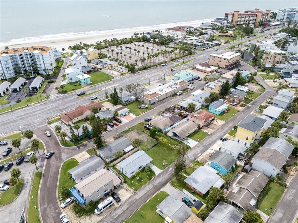 En Venta: $279,900 (0.07 acres)