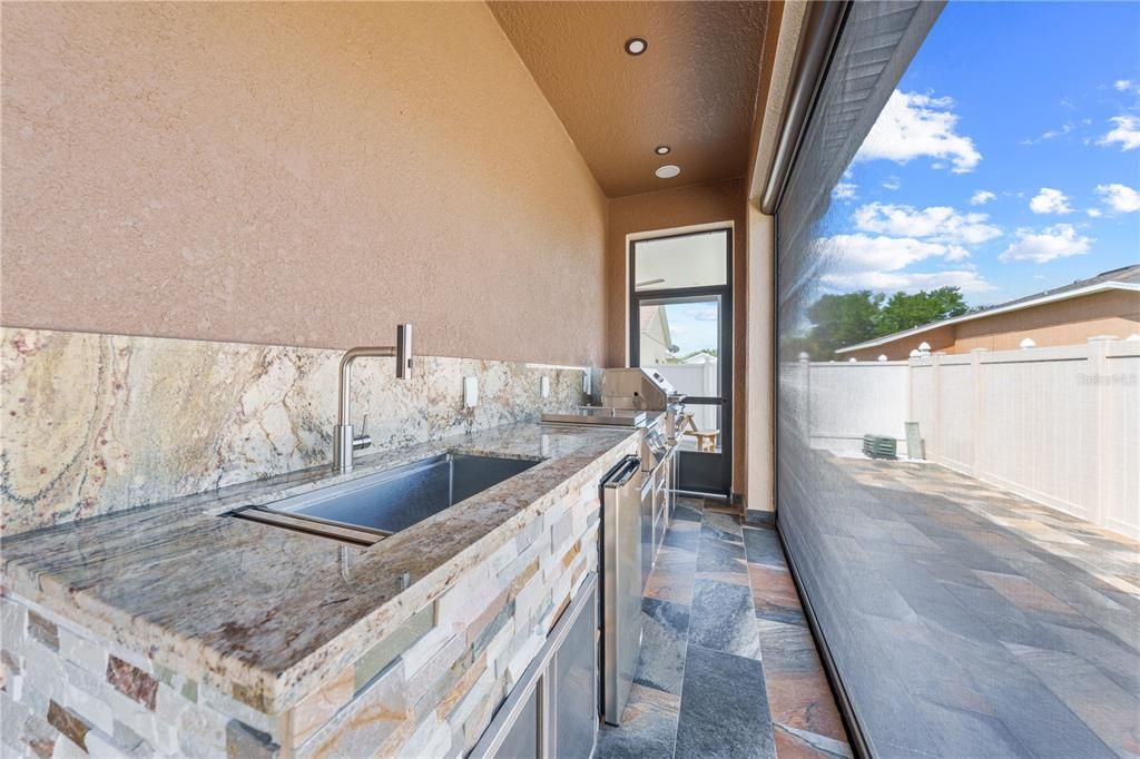 For Sale: $799,900 (5 beds, 3 baths, 3130 Square Feet)