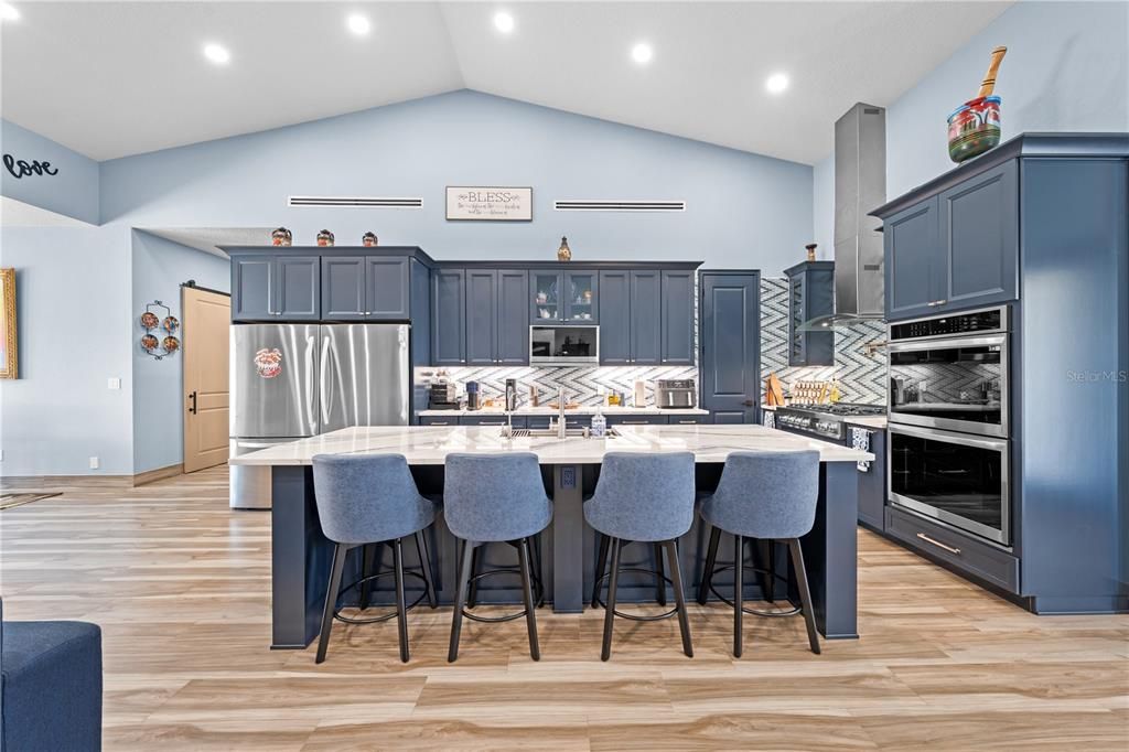 For Sale: $799,900 (5 beds, 3 baths, 3130 Square Feet)