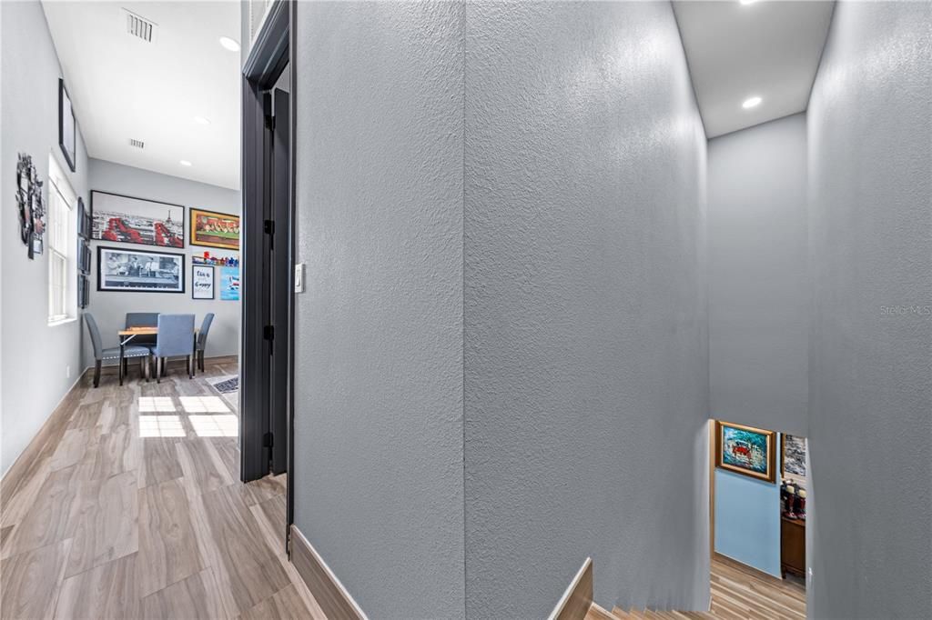 For Sale: $799,900 (5 beds, 3 baths, 3130 Square Feet)