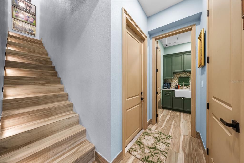 For Sale: $799,900 (5 beds, 3 baths, 3130 Square Feet)